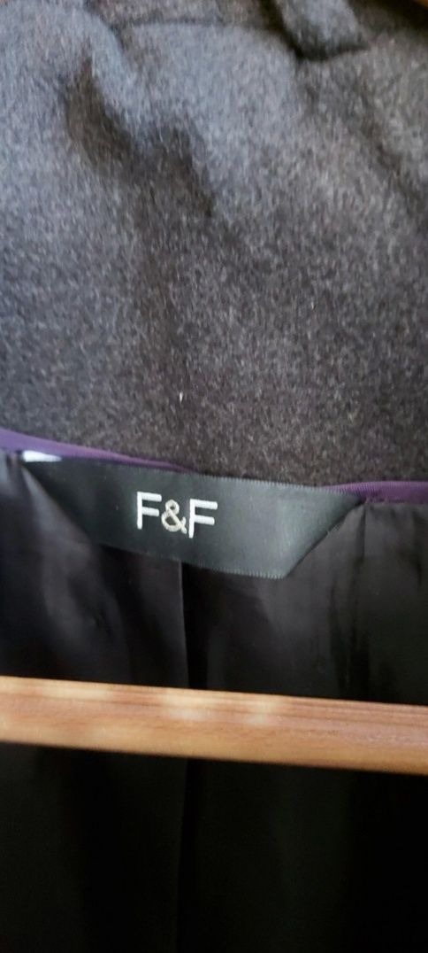 płaszcz grafitowy firmy F&F stan idealny rozm. XL 42/14