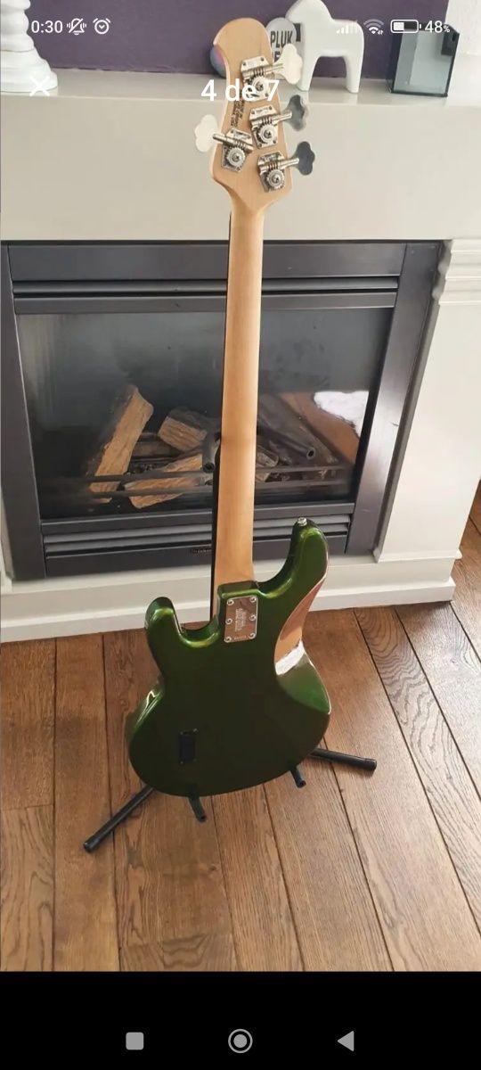 MusicMan stingray