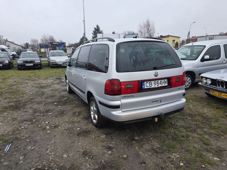 Volkswagen Sharan 1.8t 8 osobowy
