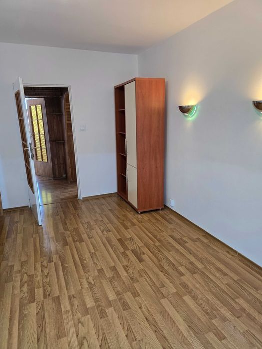 Wynajmę i 3 pokojowe w Nowogardzie