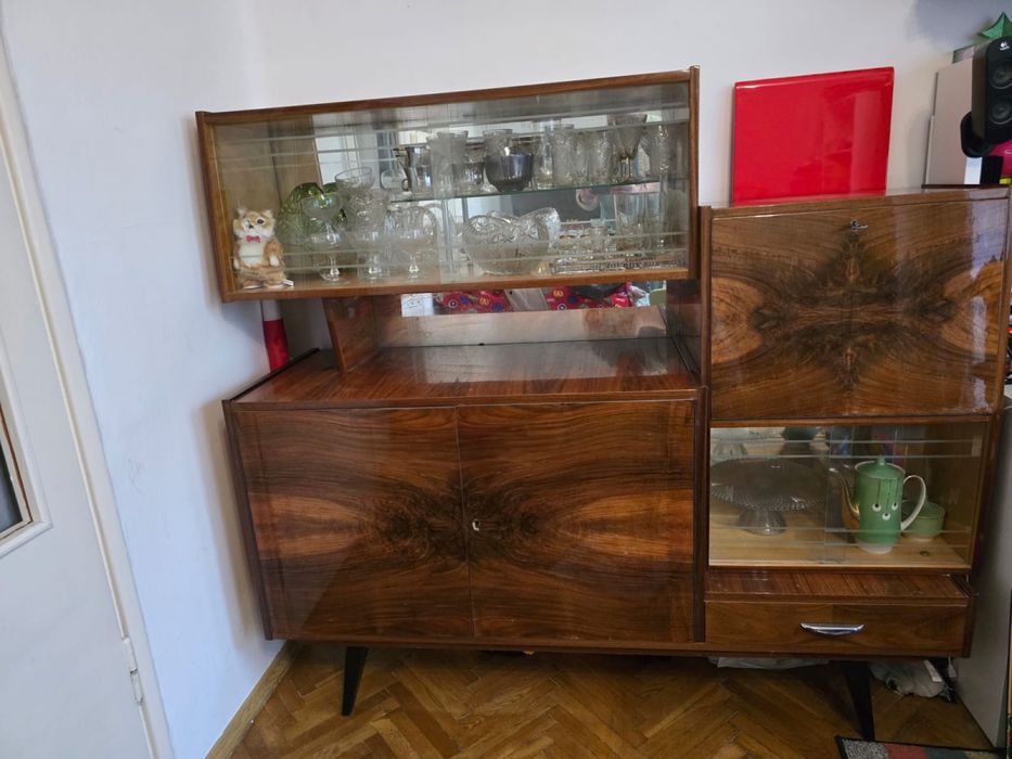 Kredens z PRL prawdziwe drewno