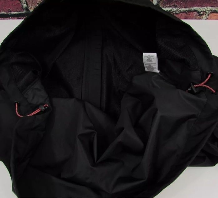 Мужская куртка ветровка Quicksilver S,M Oригинал