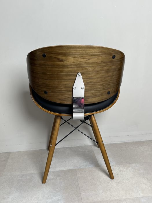 Шкіряне дизайнерське крісло