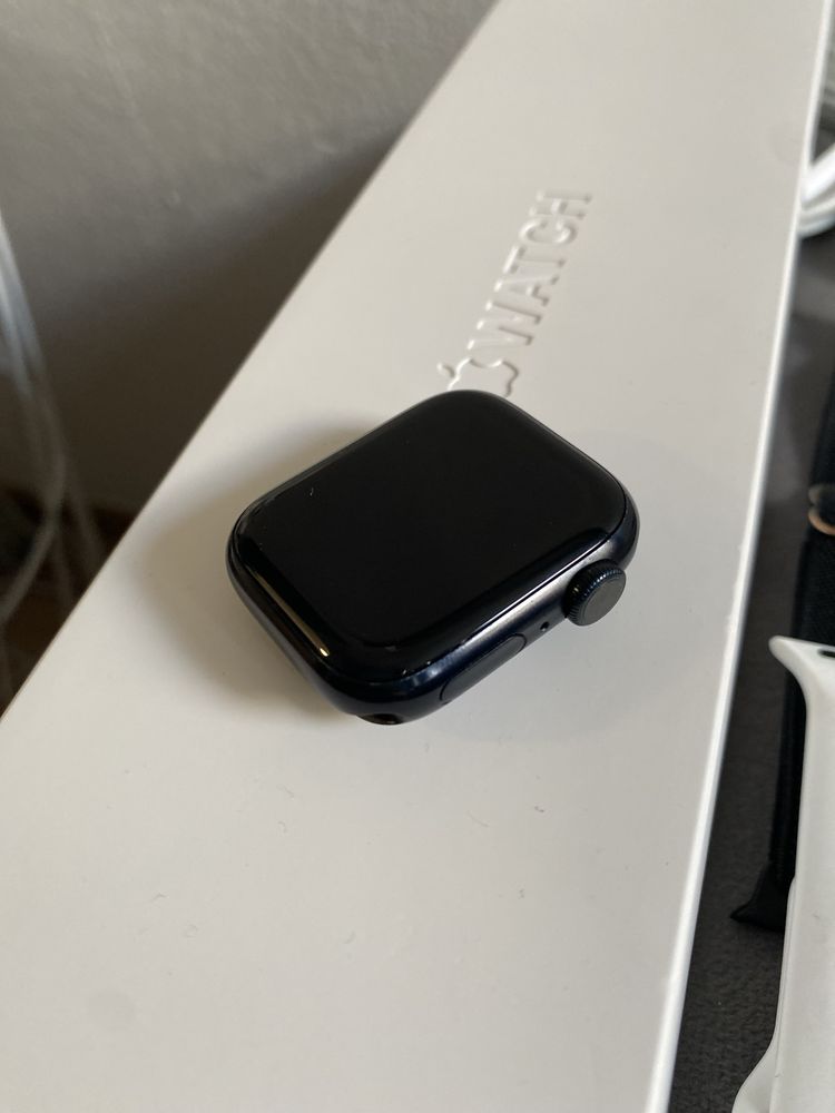 Apple Watch Series 8 GPS midnight/północ 41mm + dużo pasków