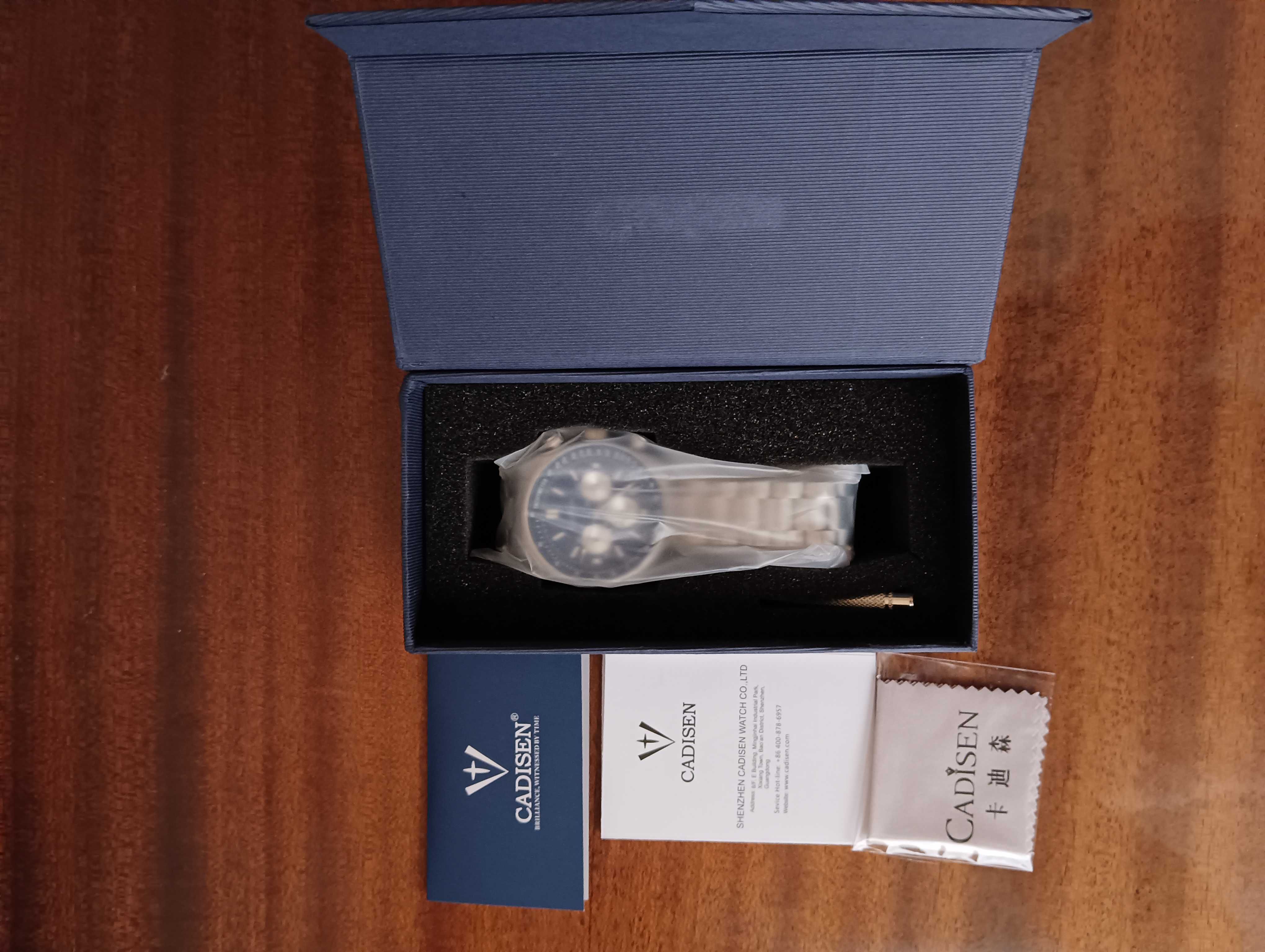 Годинник Cadisen-C7063