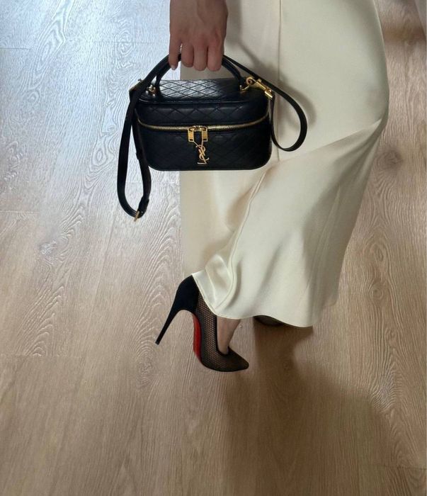 YSL сумка чорна в білом покуванні