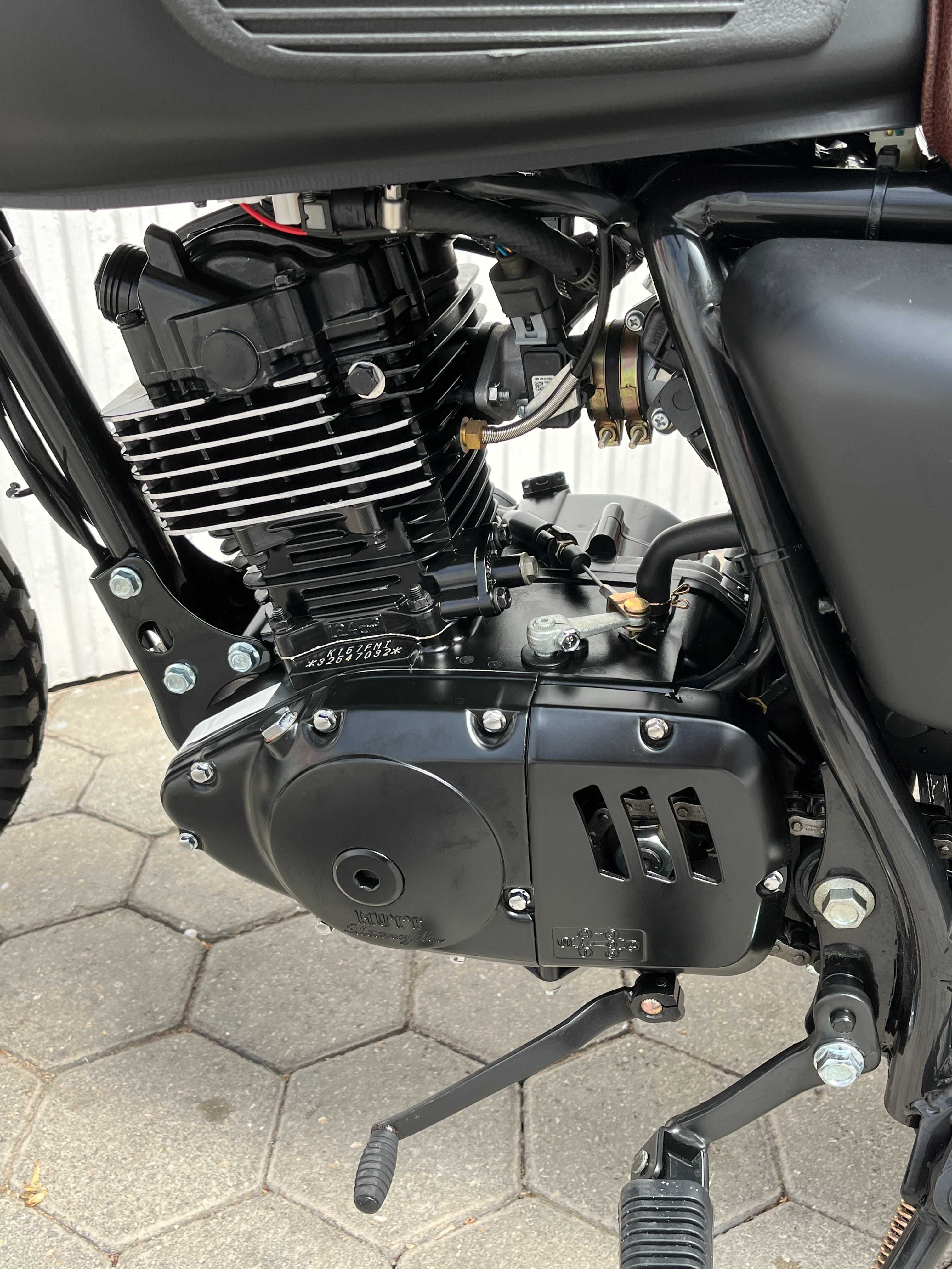 Mutt 125 cc excelente
