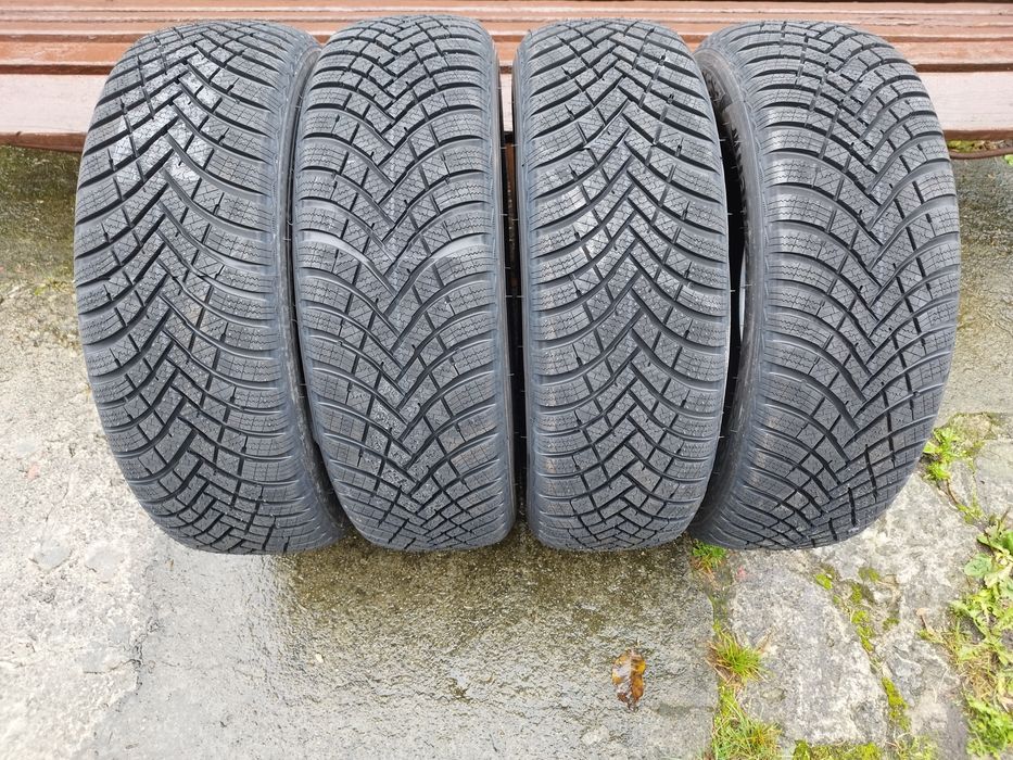 4 x  maj 2025r NOWE Yaris Cross Hankook 205/65/16 95H NOWE 2025r