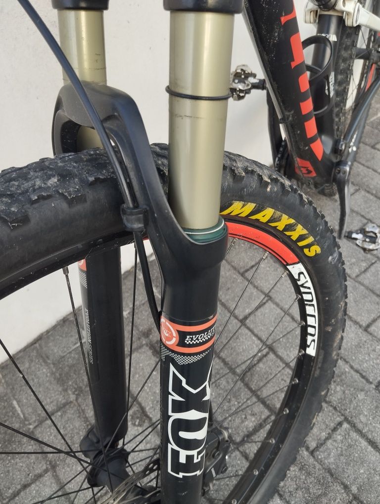 Bicicleta BTT troca