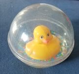 Kaczka w kuli fisher price