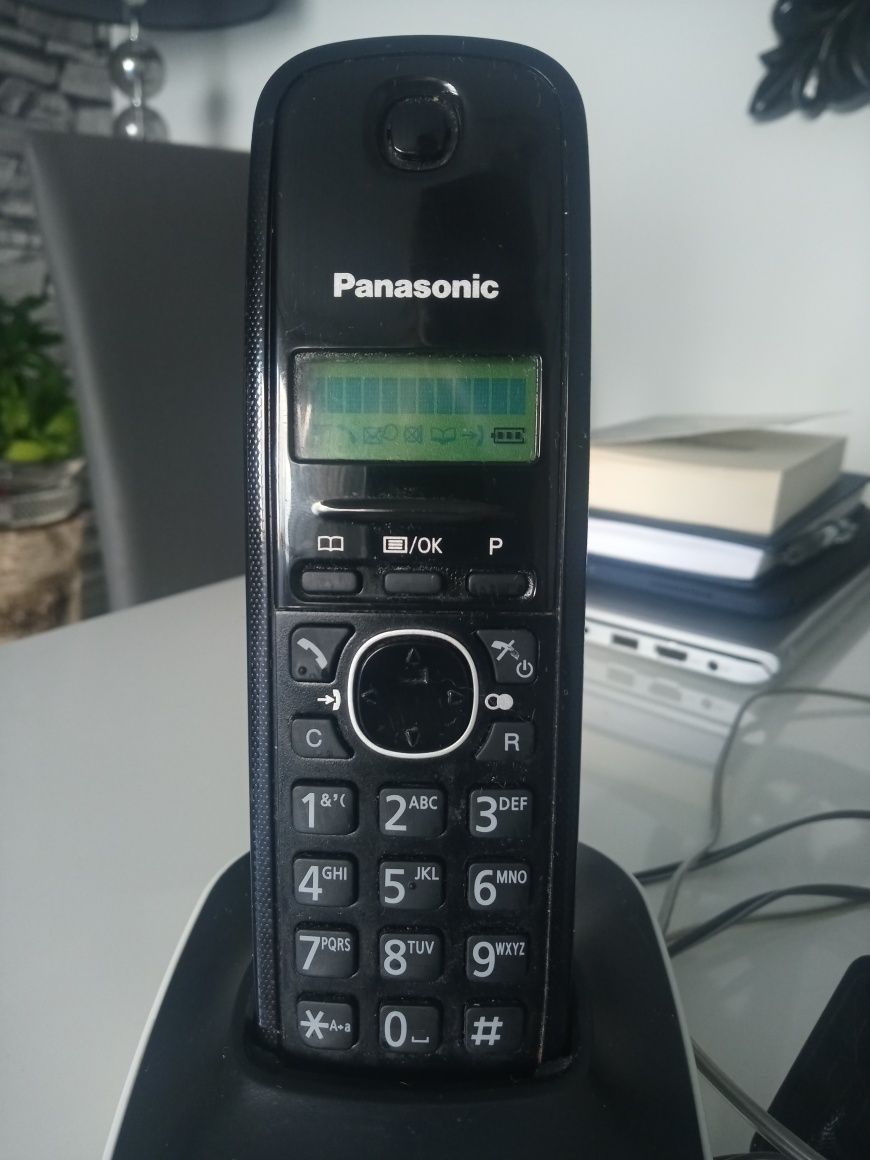 Telefon stacjonarny bezprzewodowy panasonic