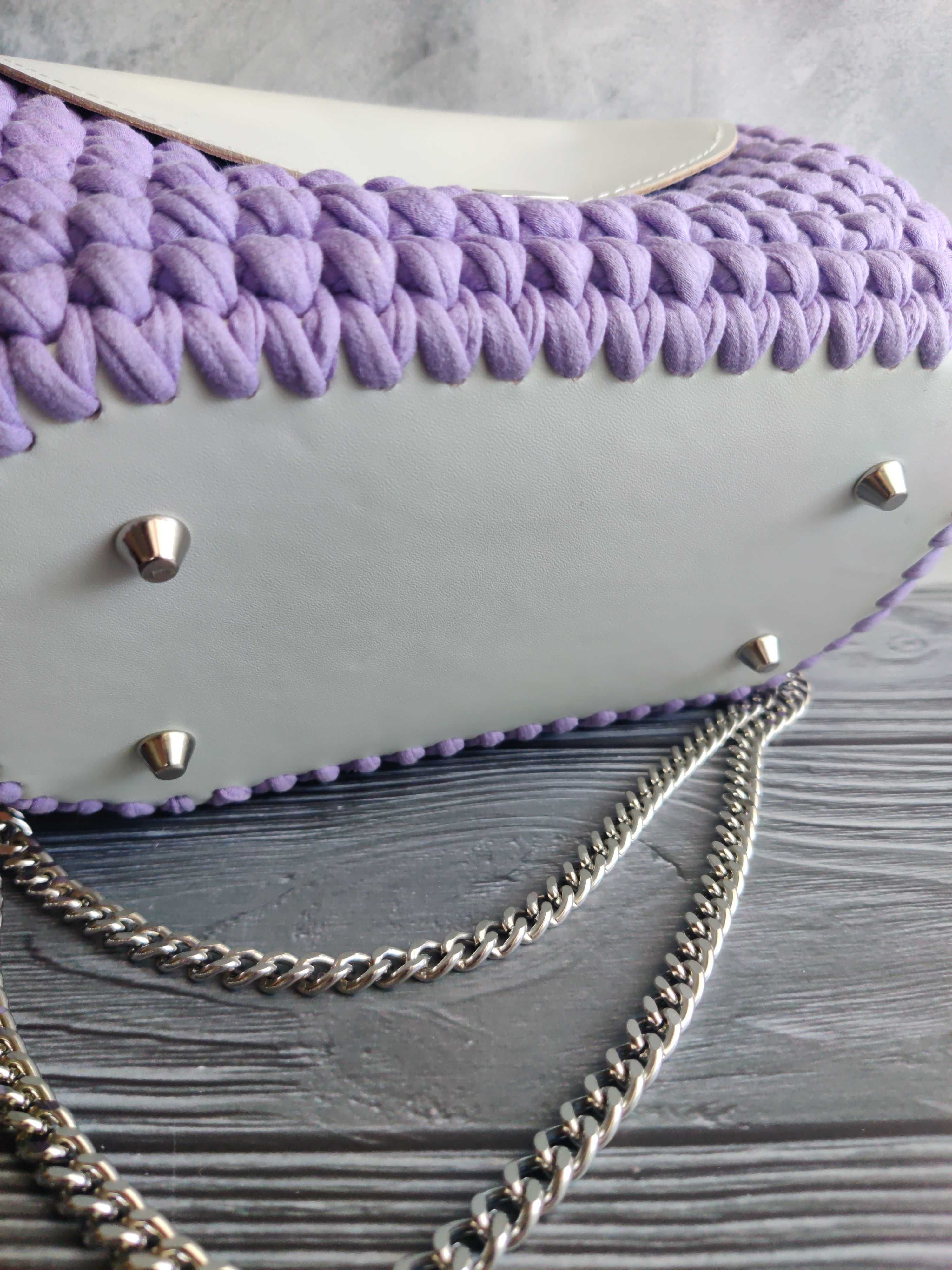 Сумка ручної роботи з пряжі та натуральної шкіри Violet cozy