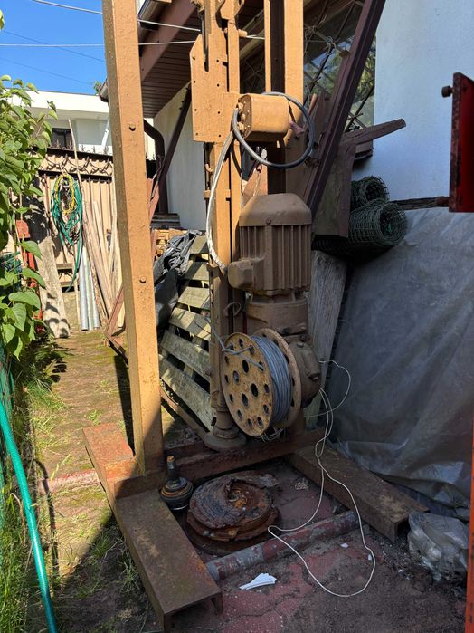 wciągarka budowlana z silnikiem