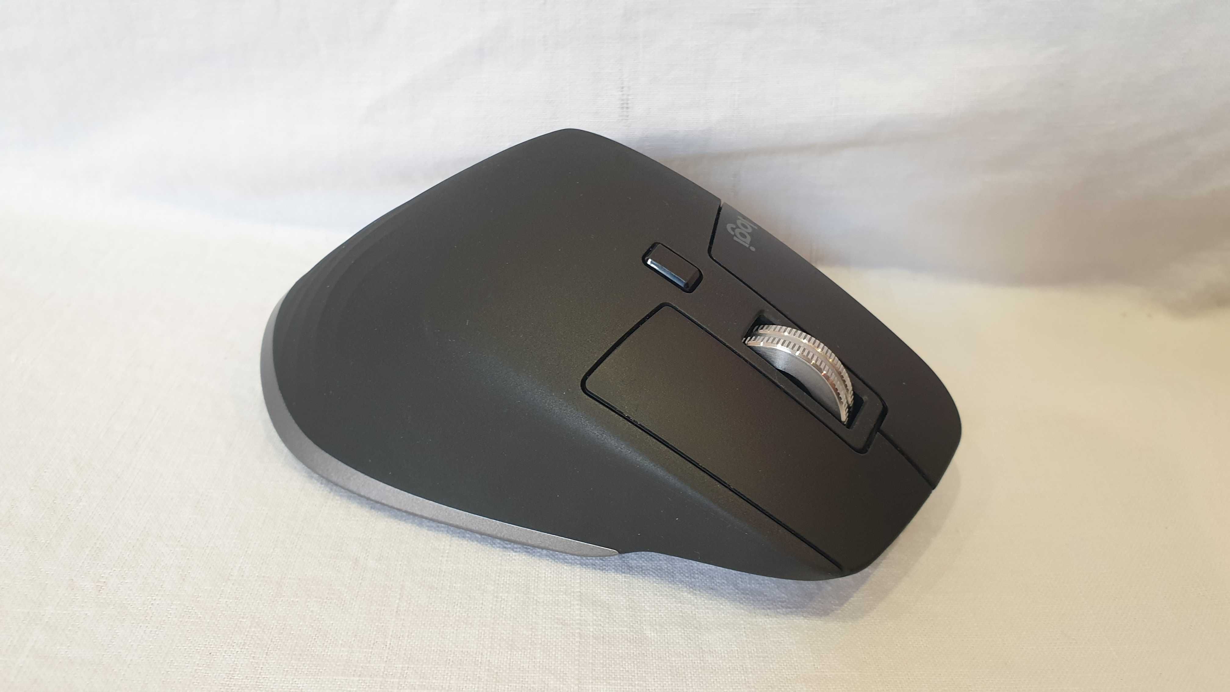 Mysz bezprzewodowa Logitech MX Master 3 PC,MAC stan BDB.