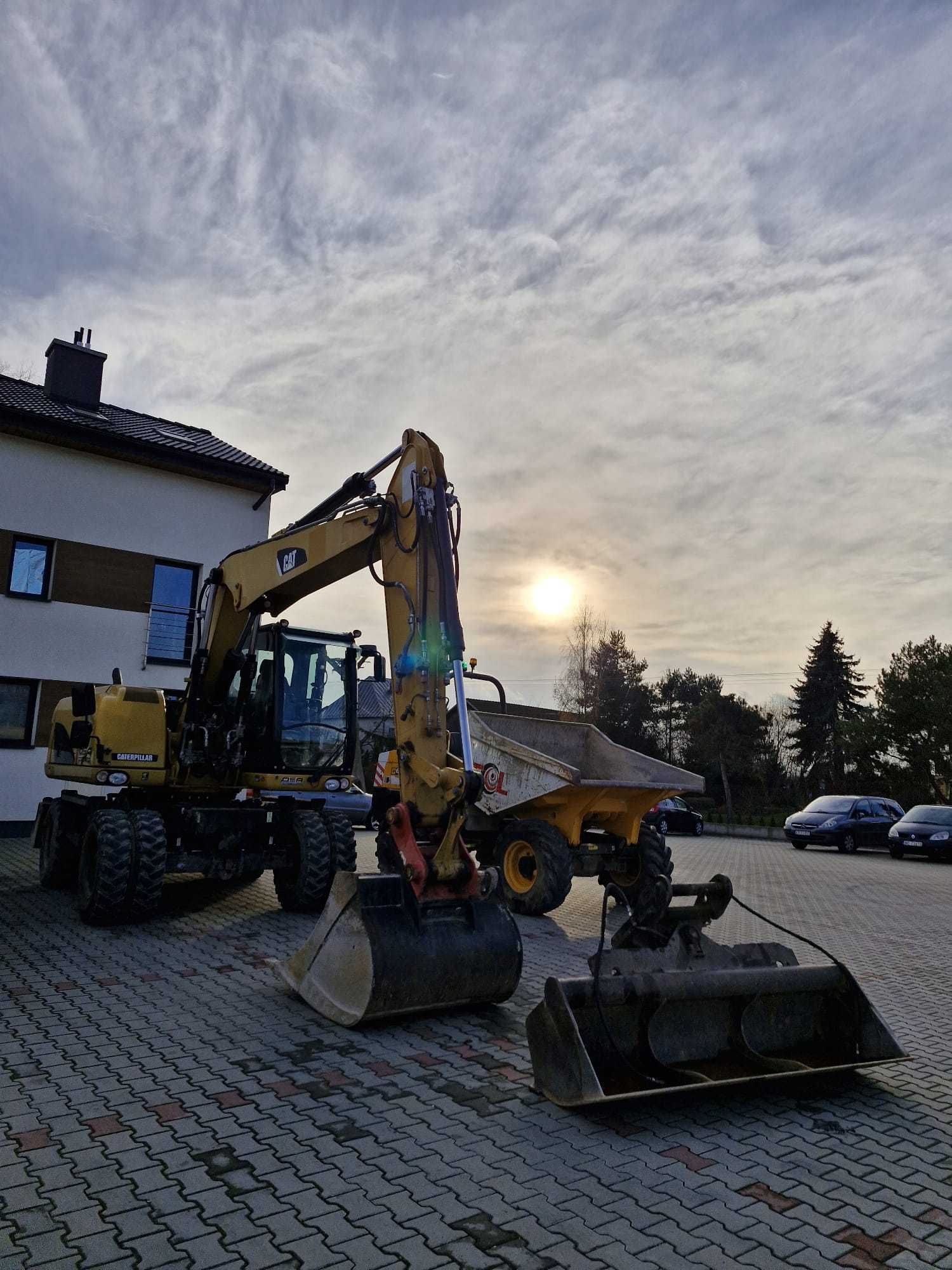 KOPARKA KOŁOWA marki CAT TYP M313D  150zł/h