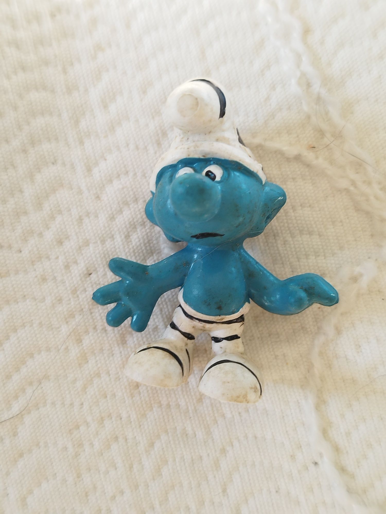 Bonecos antigos dos Smurfs. Veja os meus outros anúncios. Estou a vend
