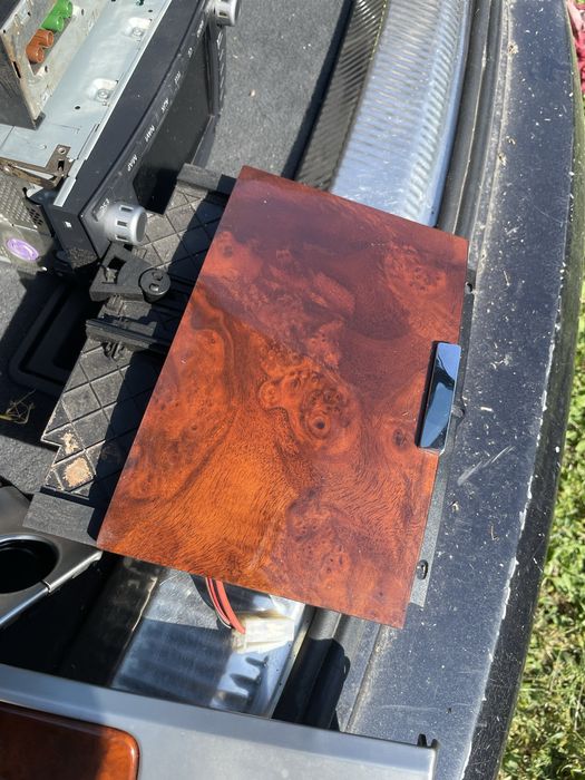 Touareg руль дерево декор