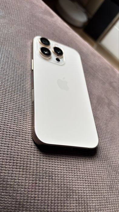 iPhone 16 Pro Desert Titanium 128gb jak nowy!