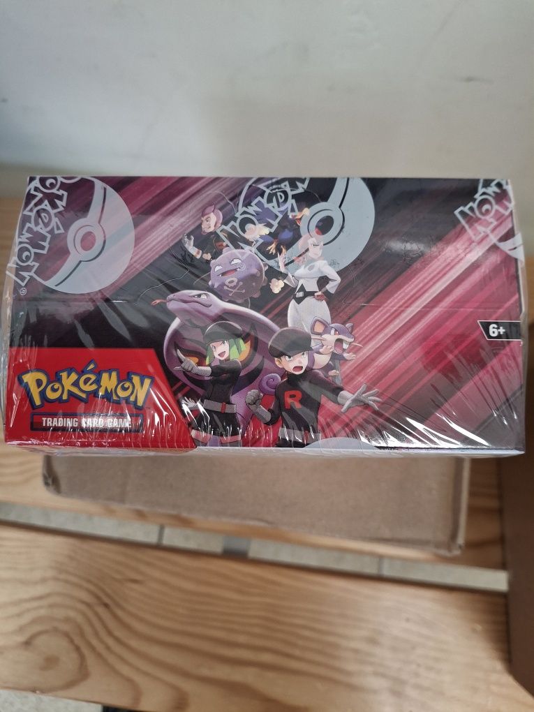 Booster Box Destined Rivals