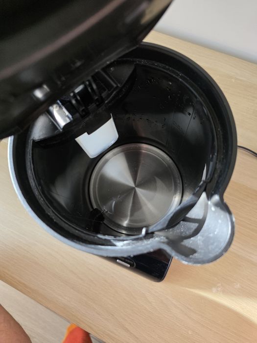 Czajnik Bosch z regulacją temperatury TWK8613P