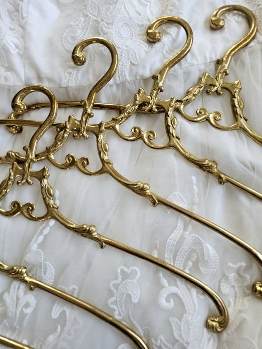 Вінтажні бронзові вішалки