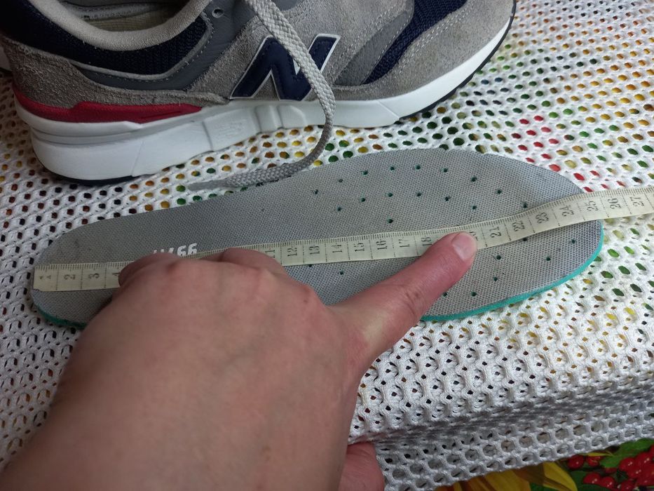 кроссовки 38 размер