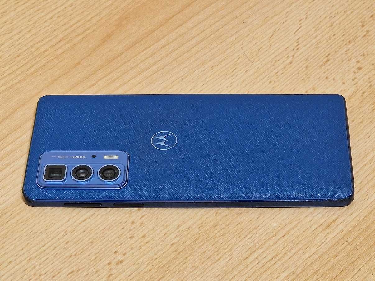 Motorola Moto Edge 20Pro 12/256 Екран 144Гц Qualcomm Snapdragon 870 5G
