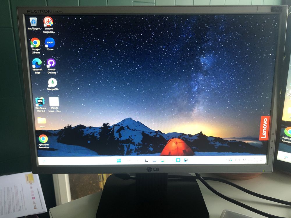 Monitor LG para PC 18’’ em excelente estado
