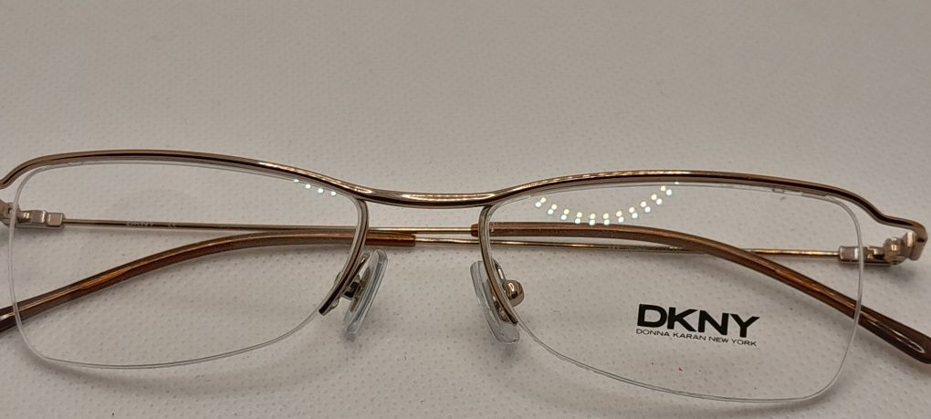 Nowe okulary oprawa DKNY