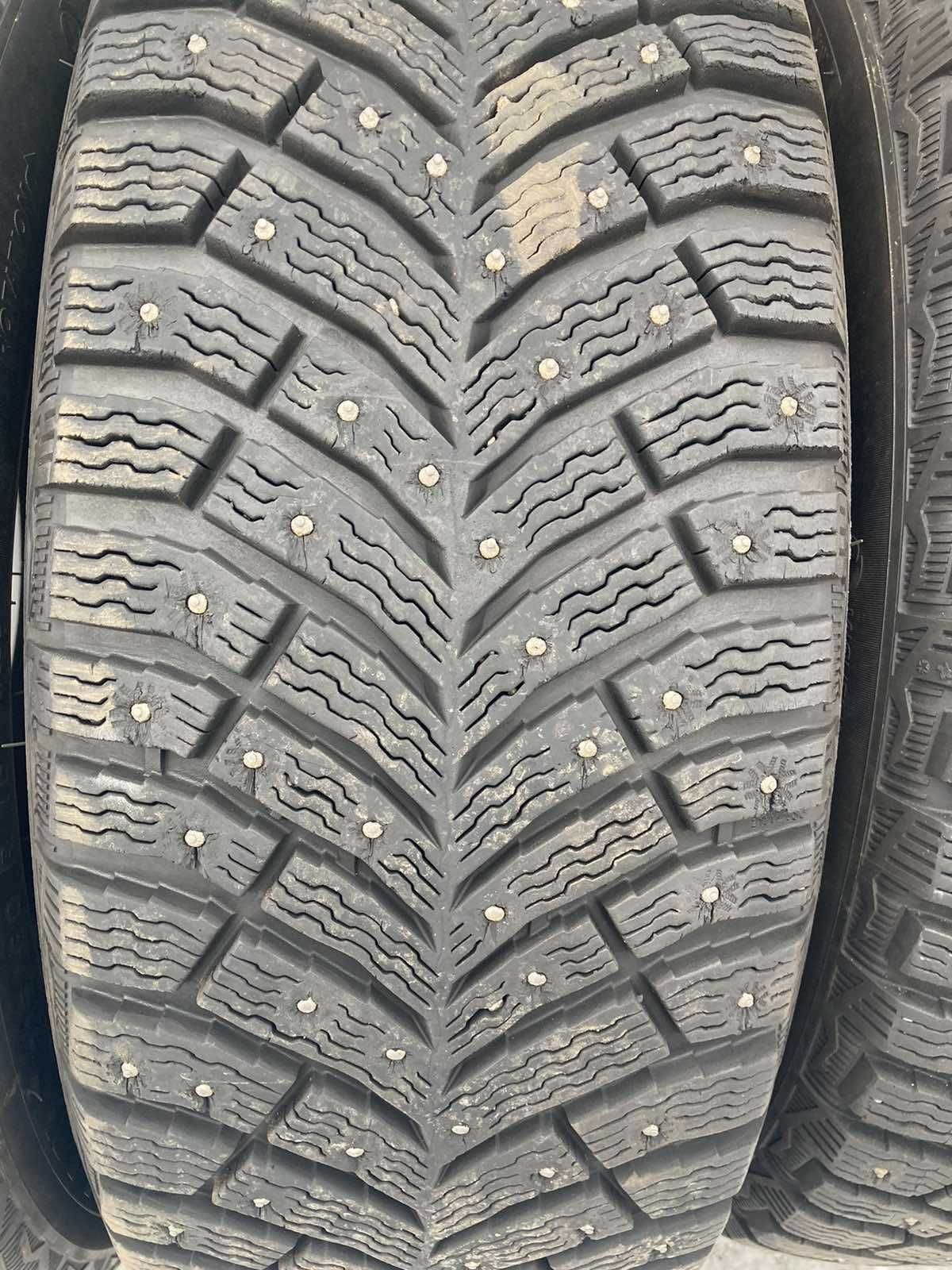 Зимняя резина комплект Michelin 215 60 R16 X-Ice North