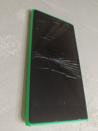 Nokia Lumia почти рабочая