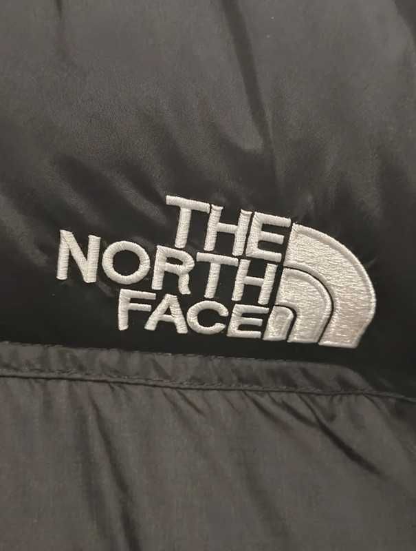 The North Face 1996 Retro Nuptse 700 L