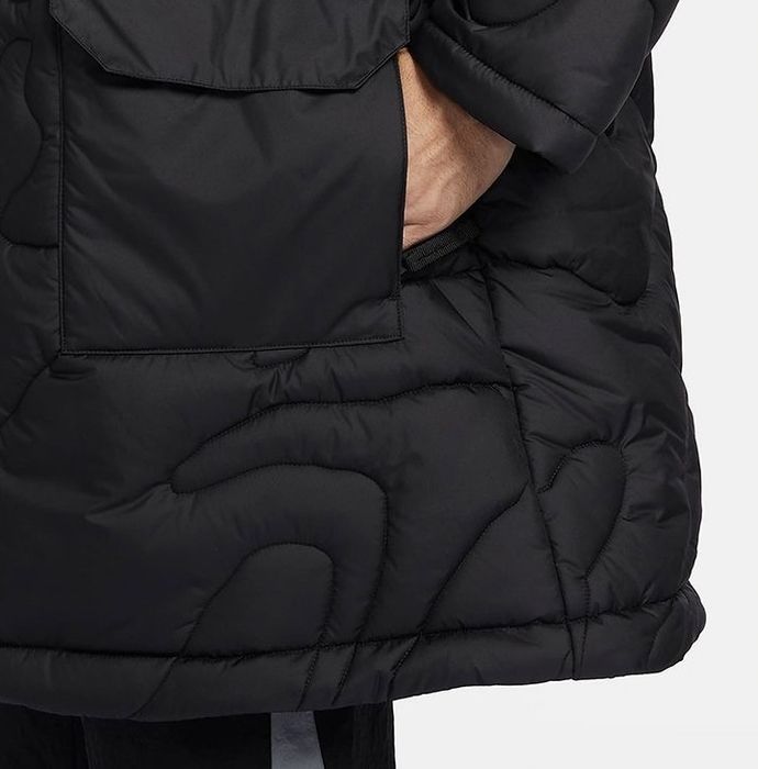 Оригінальна Куртка Nike  Розмір XL