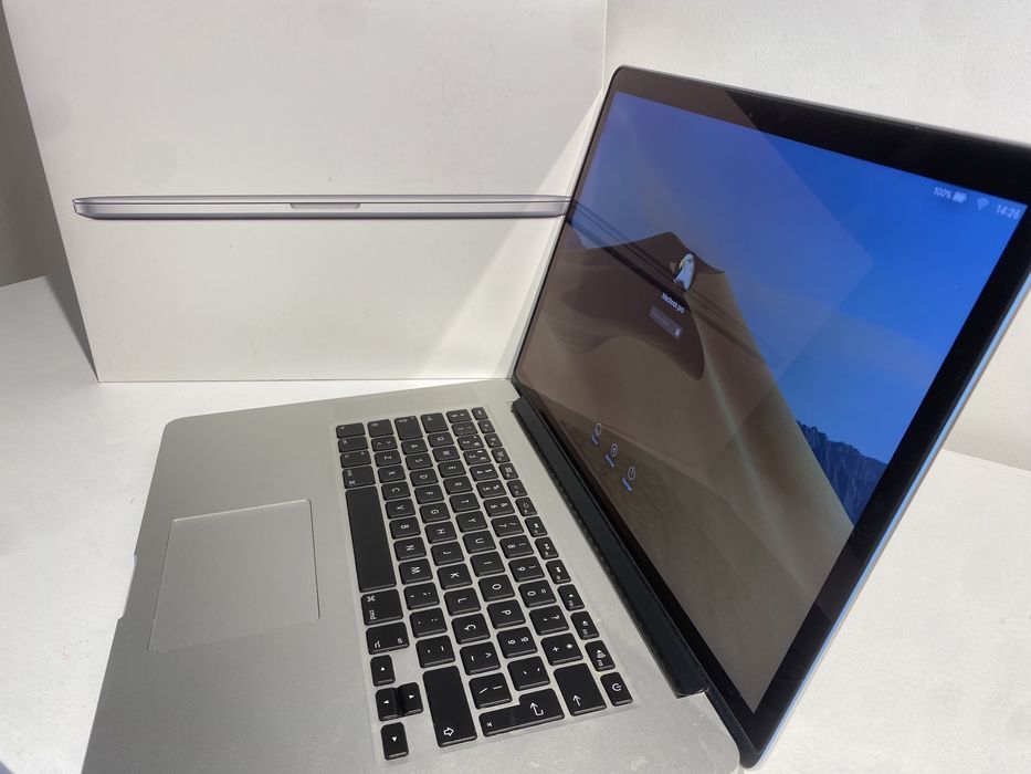 MacBook Pro Retina 15” (Meados de 2015) – Excelente Estado