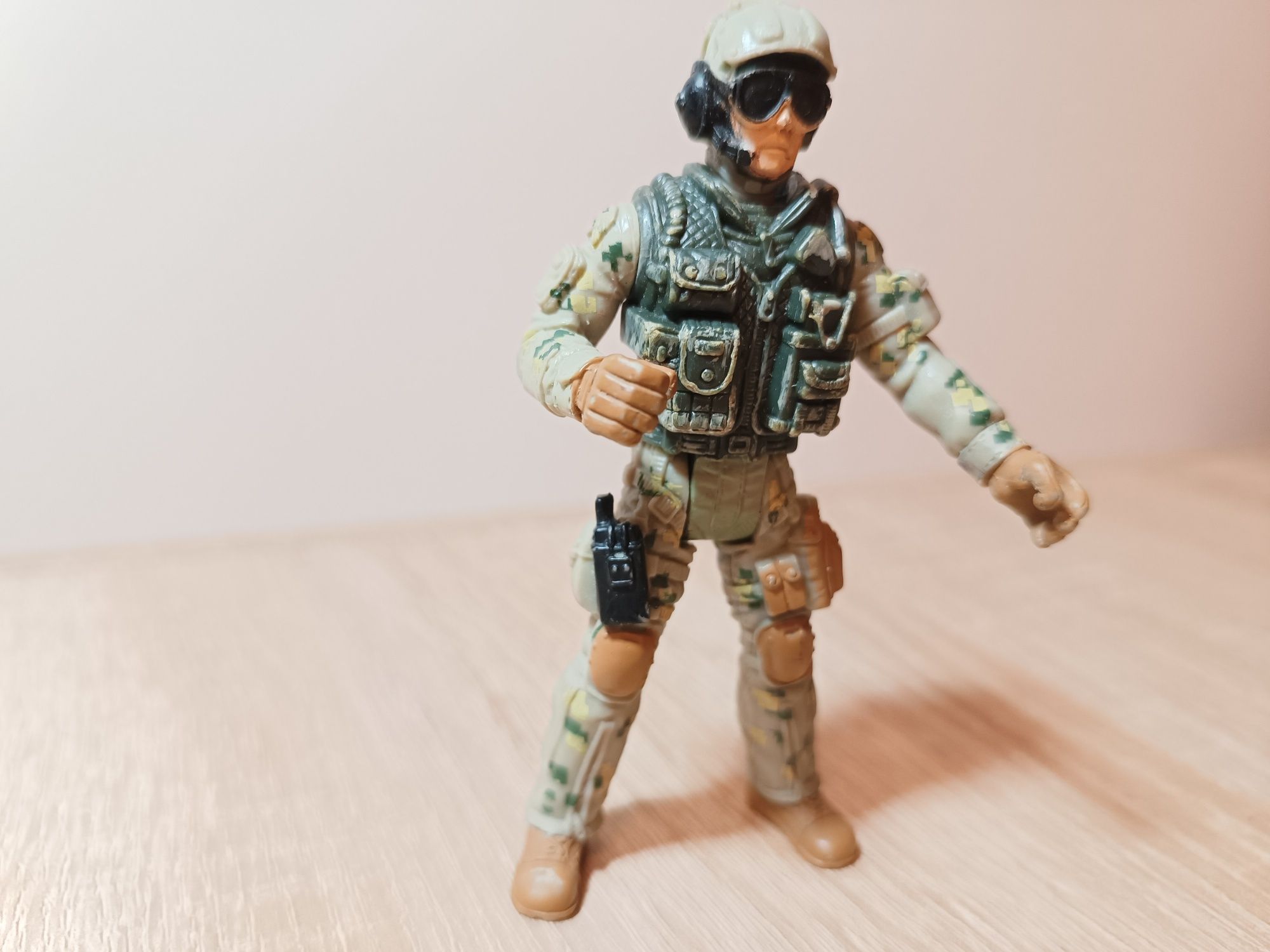 Figurka pilota wojskowego czap mei
