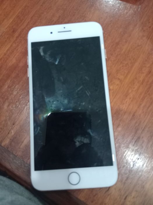 IPhone 8 plus 64 gb