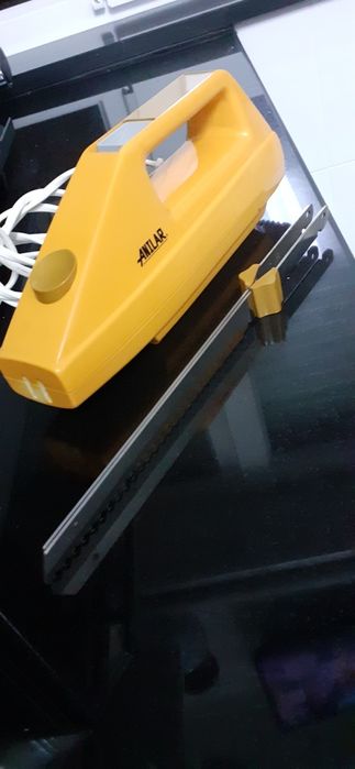 Máquina  para  cortar  carne