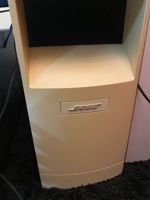 Sistema de som Bose Acoustimass 10 serie IV
