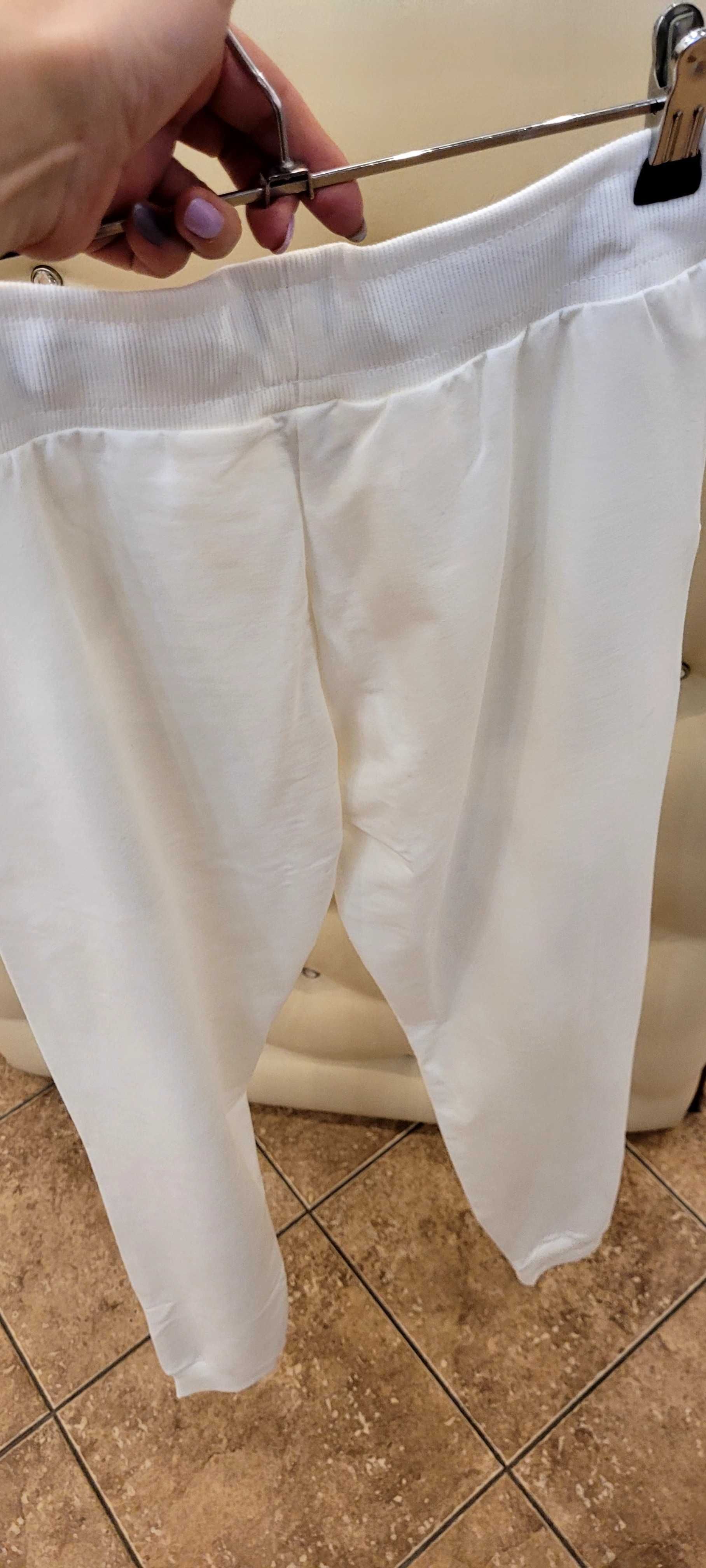 Dresowe spodnie białe rozmiar M