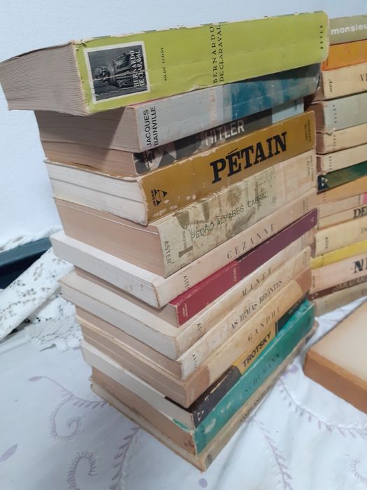 Bibliografias variadas