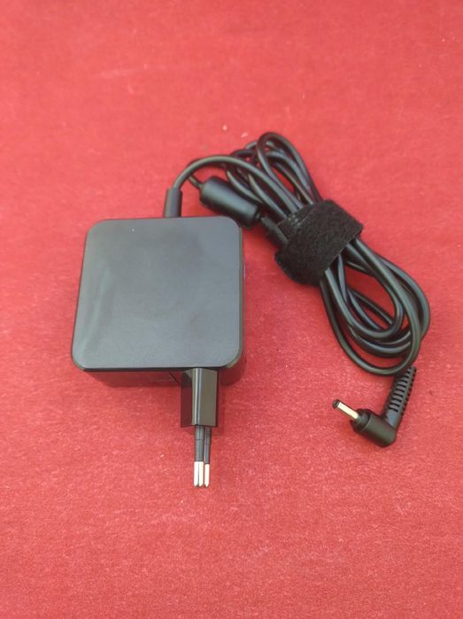 ładowarka do laptopa asus voltistar 19v 2.37a 4.0mm x 1.35mm opis