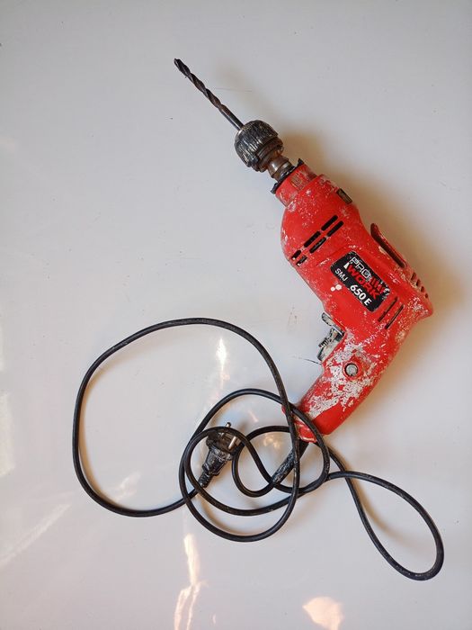 Wiertarka PRO WORK SMJ 650E.