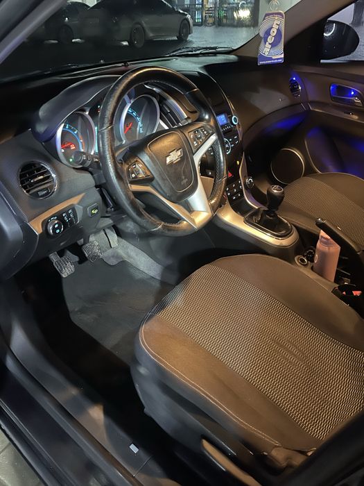 Шевроле Круз.