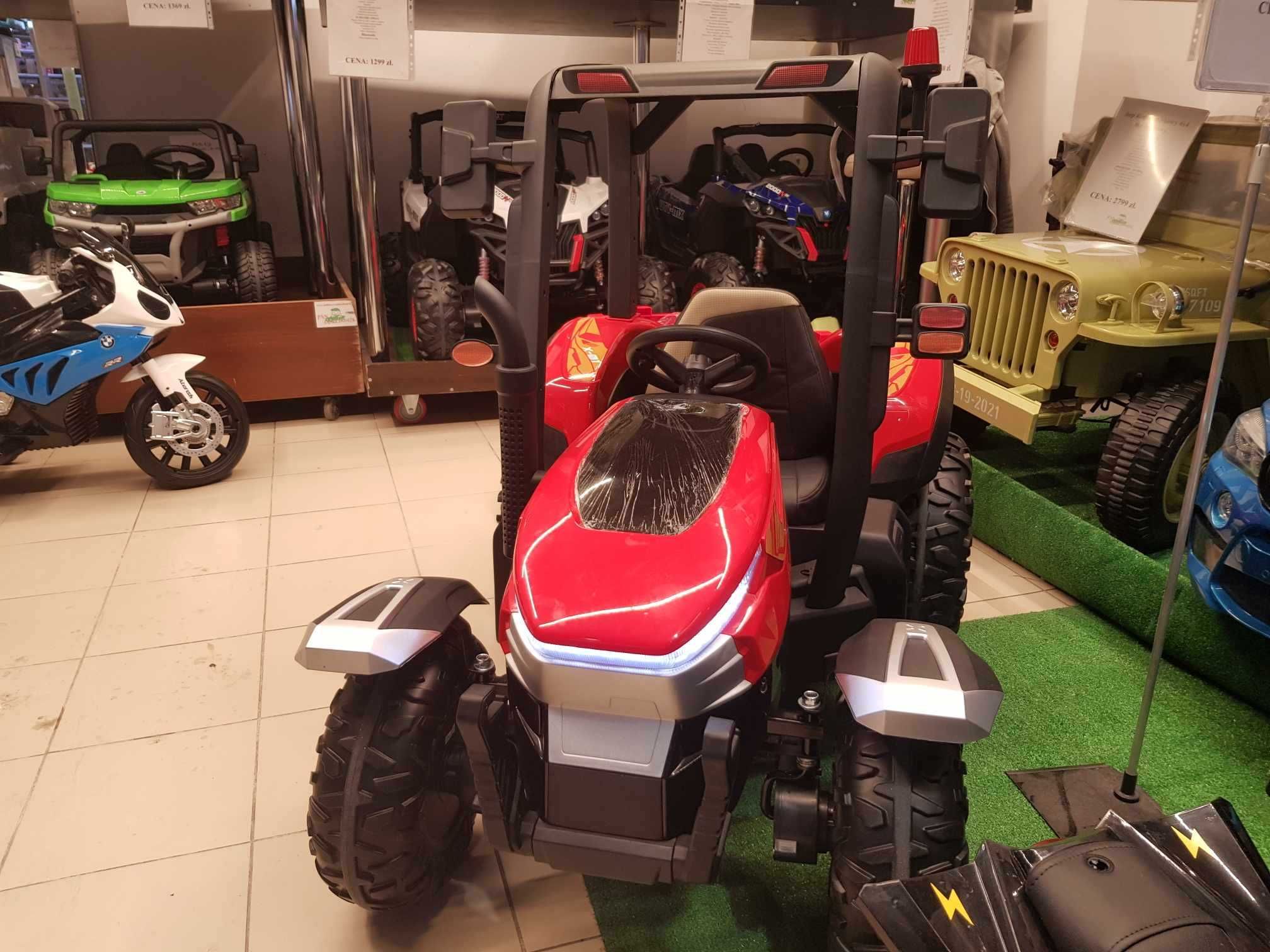 Duży traktor 4x45W z przyczepką auto autko pojazd samochód akumulator