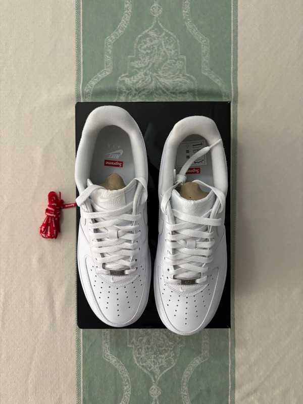 Nike AirForce 1 Low Supreme White R.36