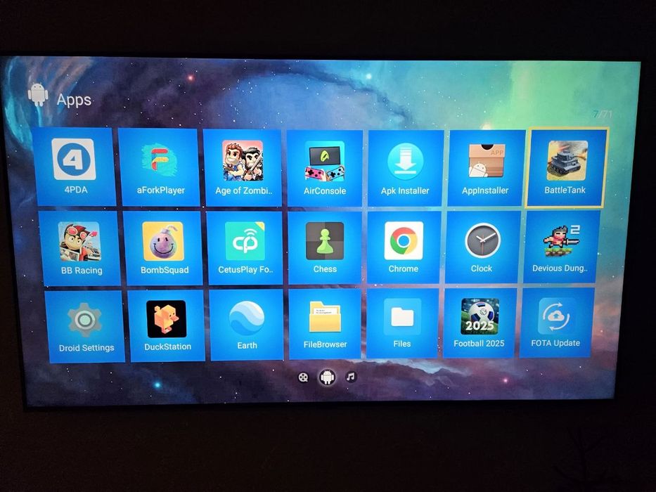 Ігрова TV приставка x96s 4/32Gb +sd 128Gb, та два геймпади Ipega 9076