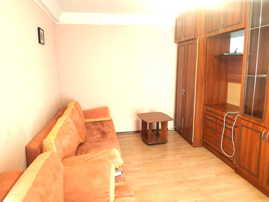 Здам 2к квартиру Позняки РОЗДІЛЬНІ кімнати метро ДВІ хв. пішки Бажана