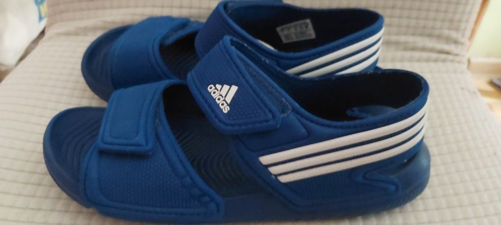 Sandałki Adidas r.33