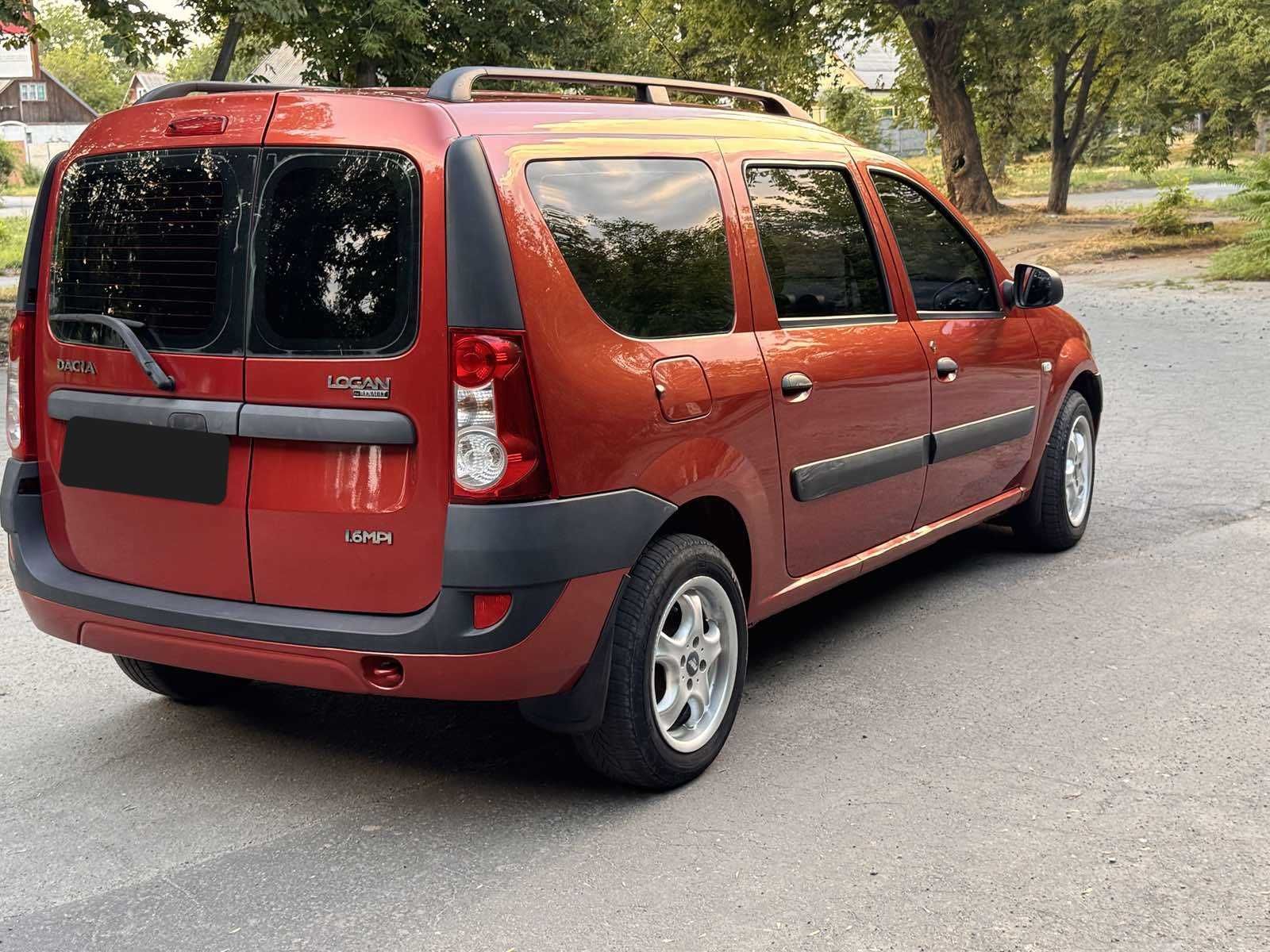 Продам Dacia logan MCV 2007 року