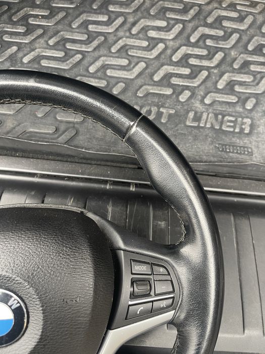 Руль BMW X5 F15 дістронік